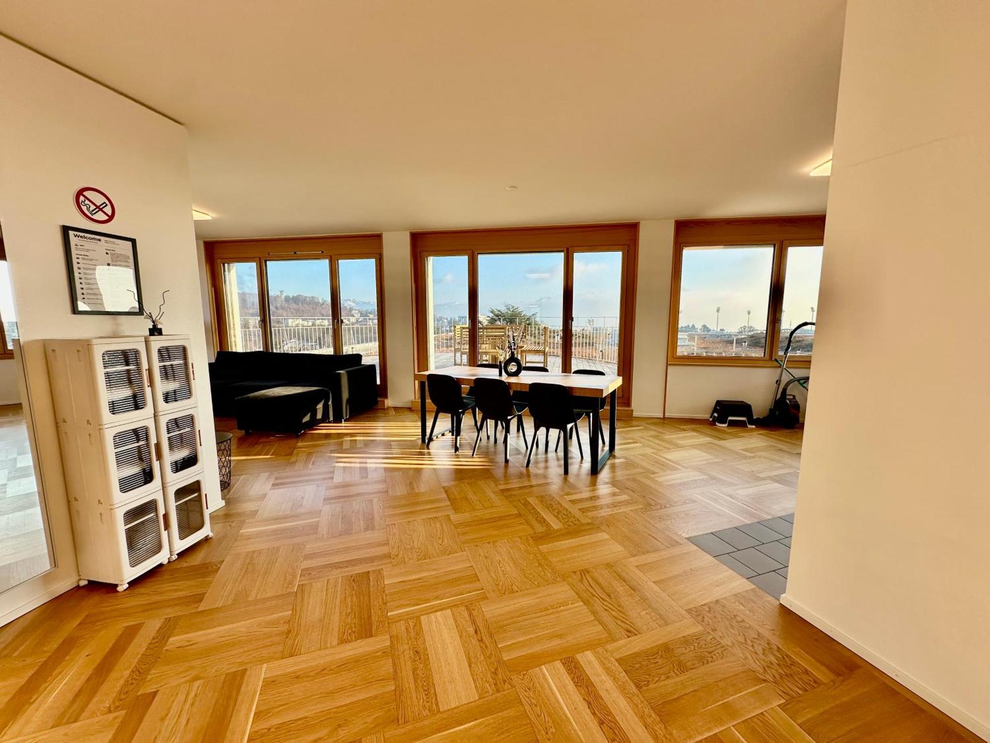 Cosy In Apartment Lausanne